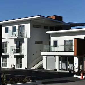 103 Of Bealey Motel